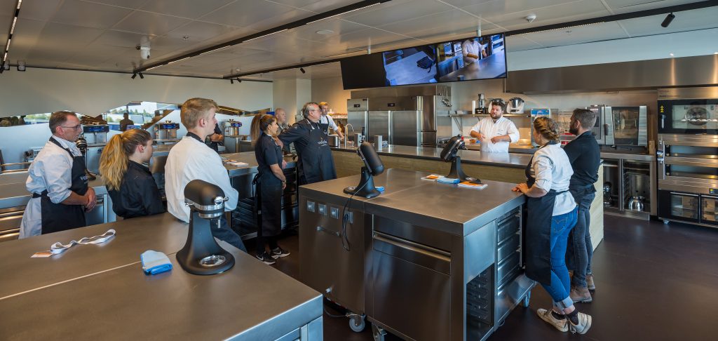 HoC Masterclass 2022 12 An exclusive tour of Cargill’s innovative House of Chocolate® 