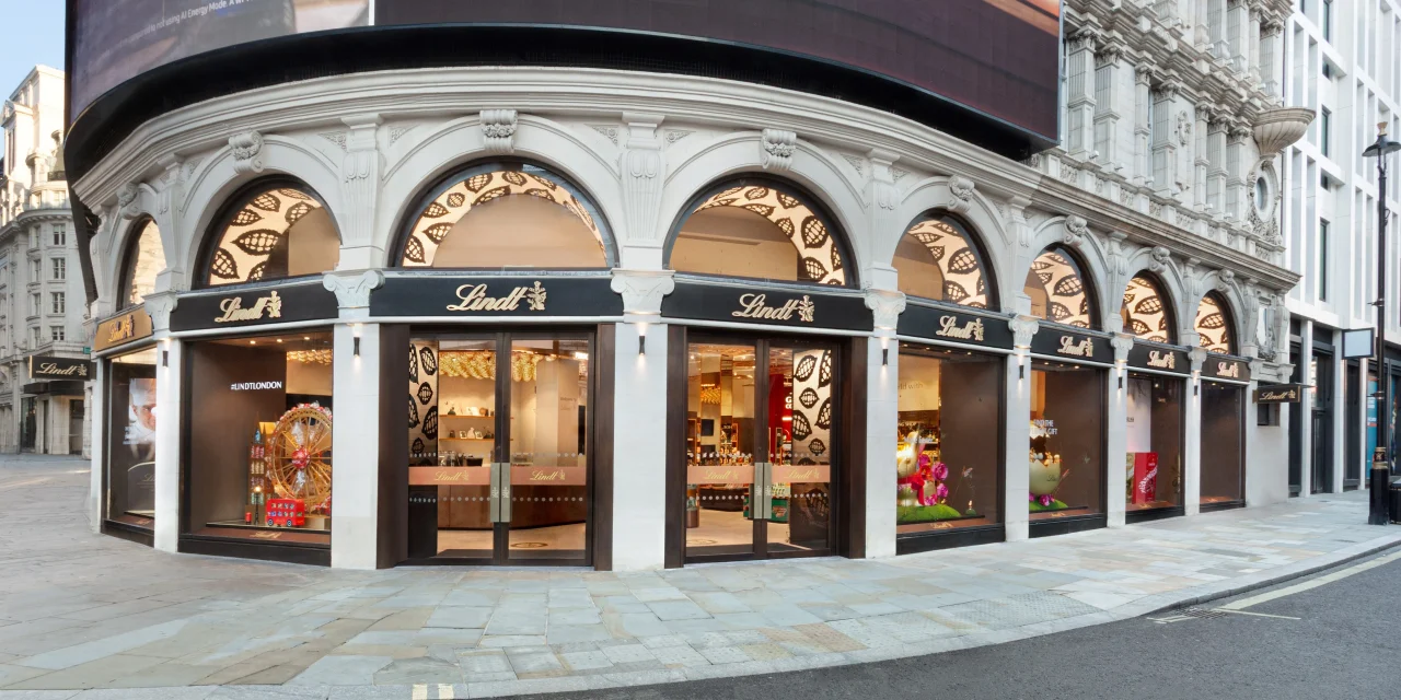 Lindt & Sprüngli opens new flagship store in London