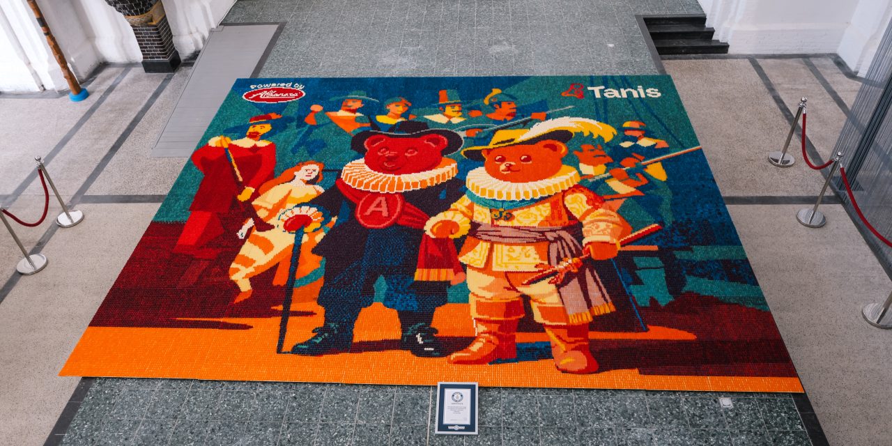 Record-breaking gummy artwork created by Tanis
